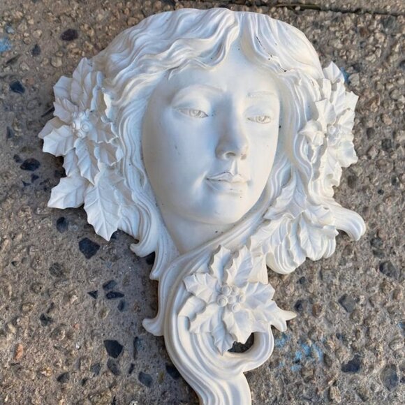 Vintage Poinsettia Lady Face Wall Sconce - Picture 1 of 3